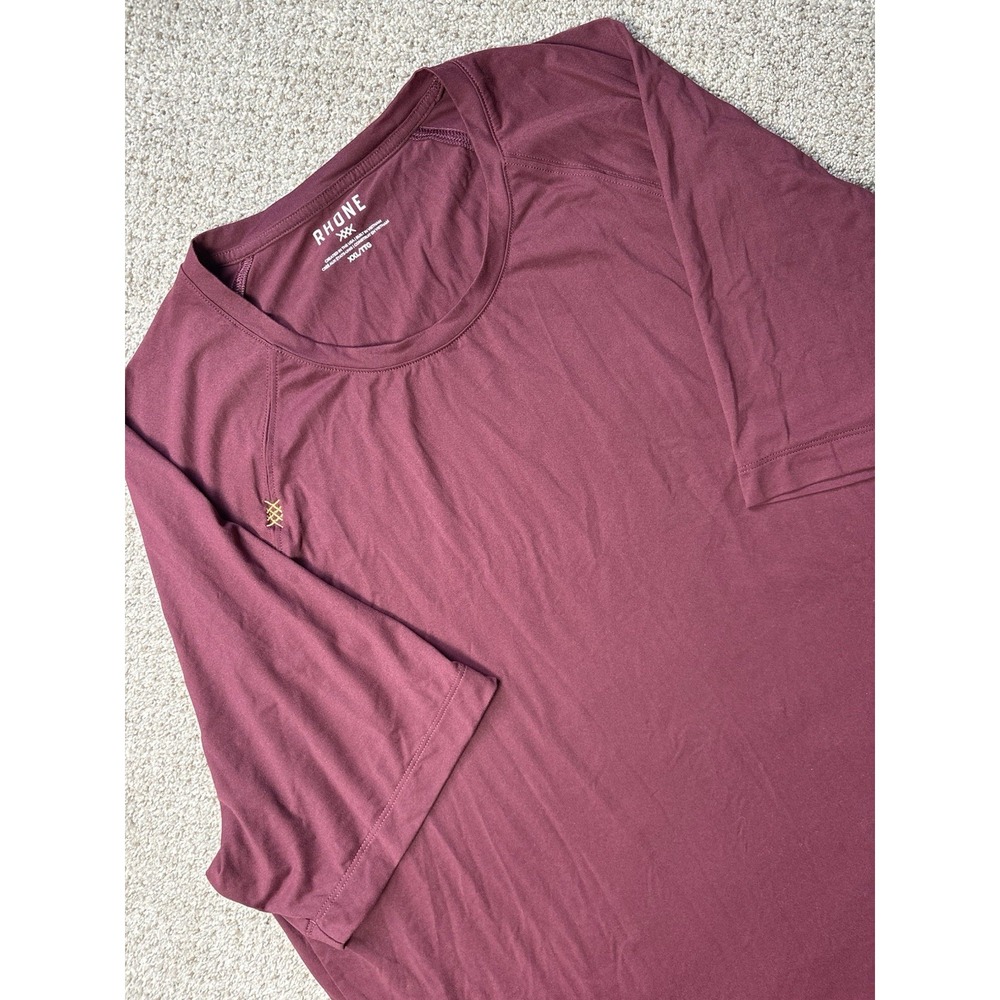 Rhone Reign Mens XXL 2XL Red Short Sleeve Shirt Crew Neck Moisture Wicking Tee